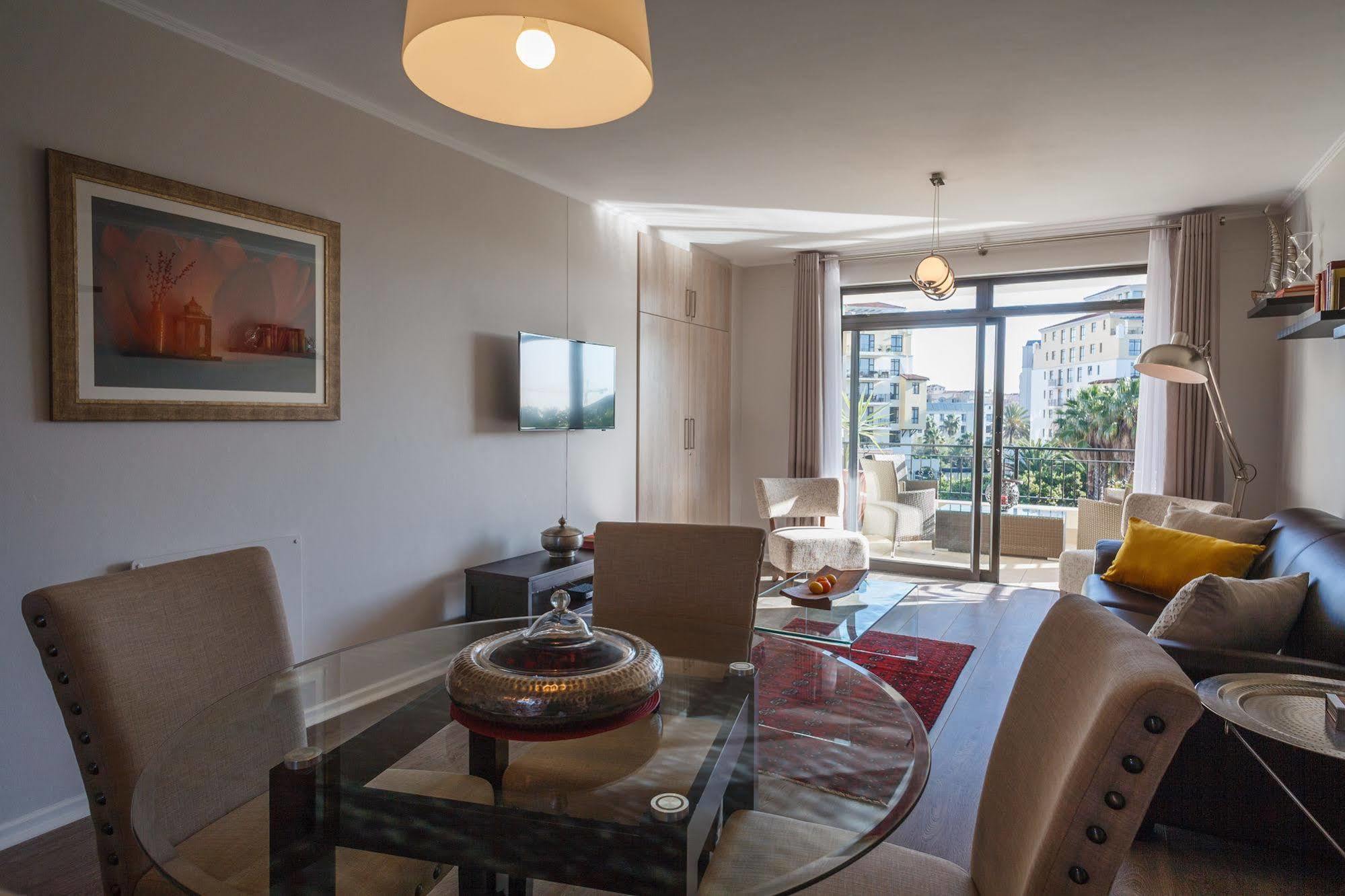 Island Club Hotel & Apartments Cape Town Ngoại thất bức ảnh