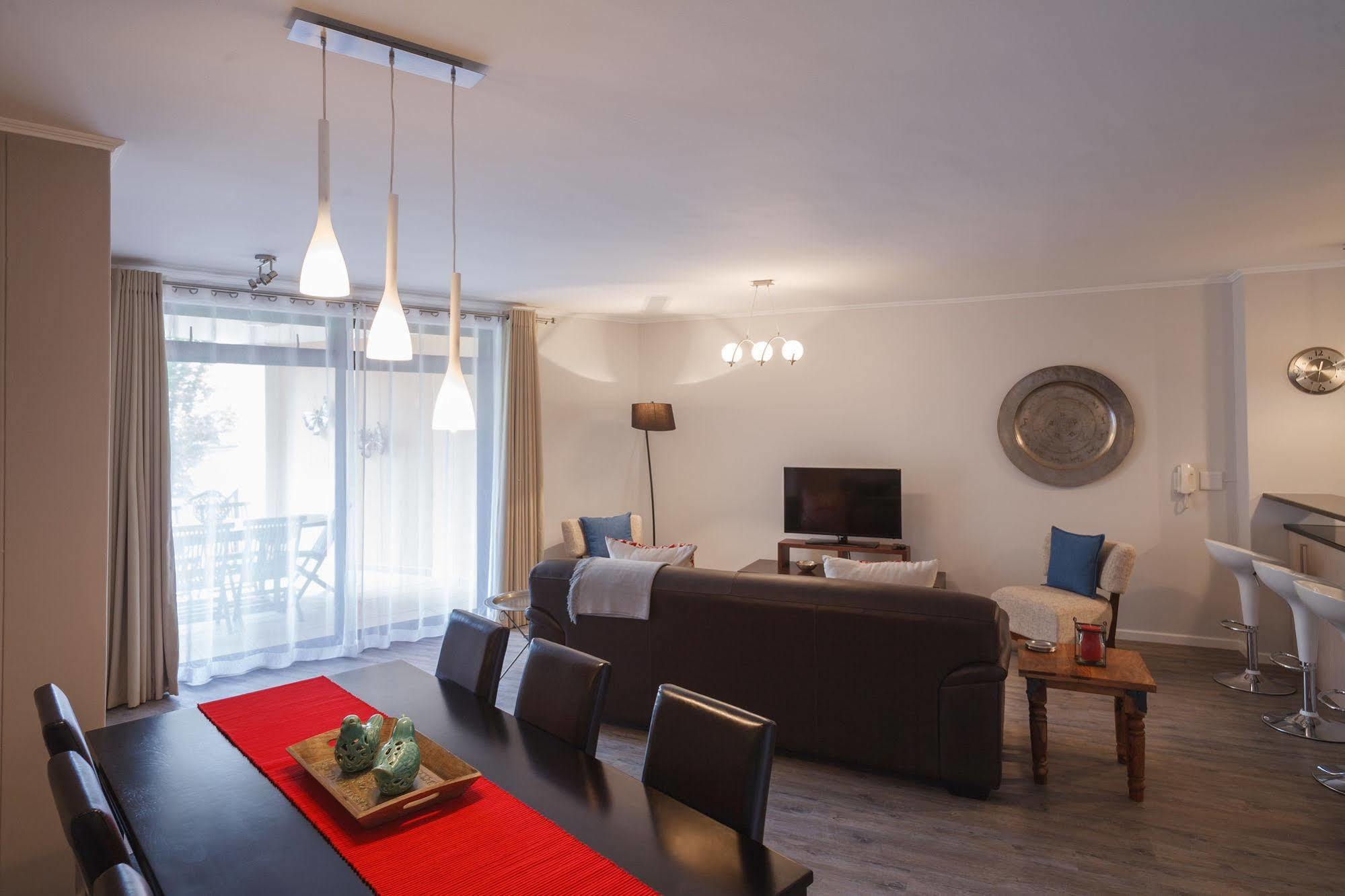 Island Club Hotel & Apartments Cape Town Ngoại thất bức ảnh