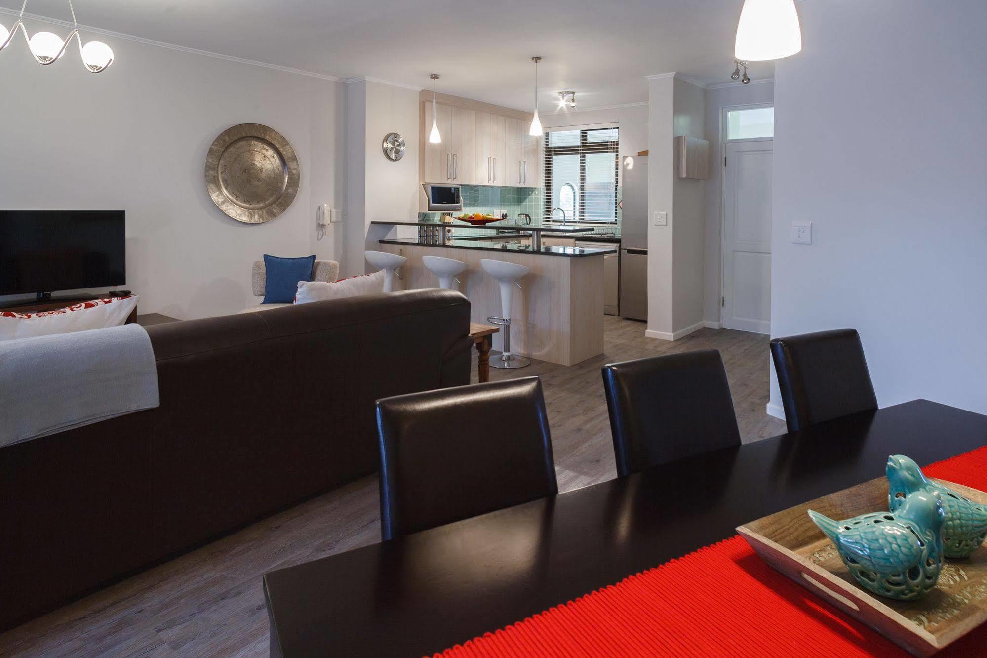 Island Club Hotel & Apartments Cape Town Ngoại thất bức ảnh