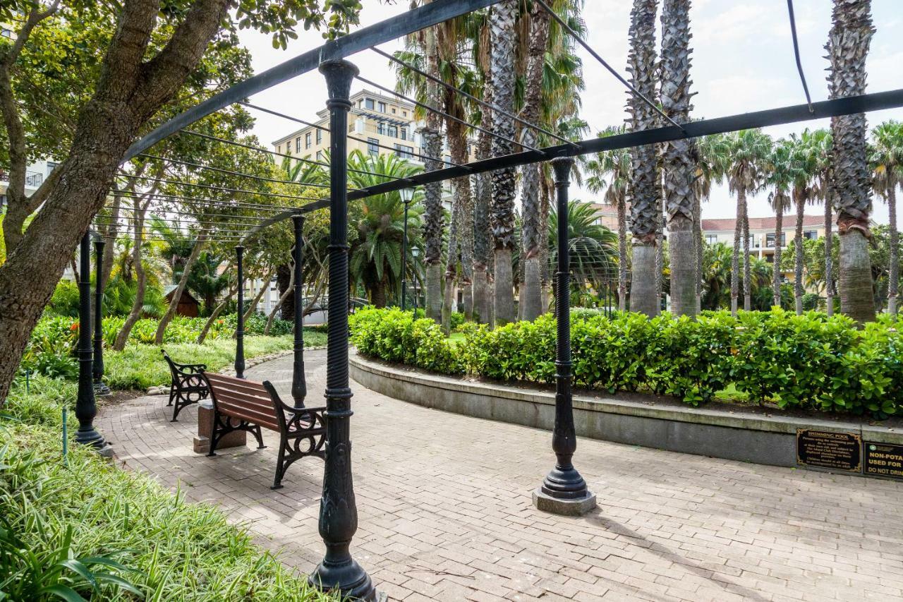 Island Club Hotel & Apartments Cape Town Ngoại thất bức ảnh